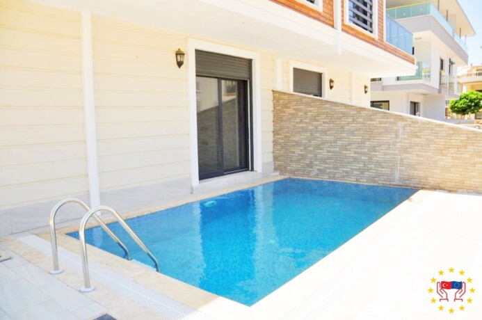 didim-altinkum-da-satilik-havuzlu-villa-big-1